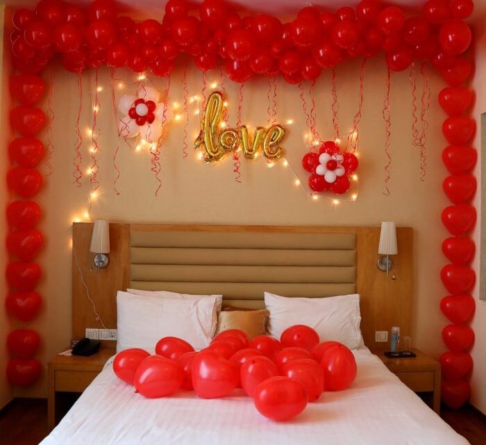 How to Decorate Room for Anniversary in Lockdown – Create a Romantic Ambiance