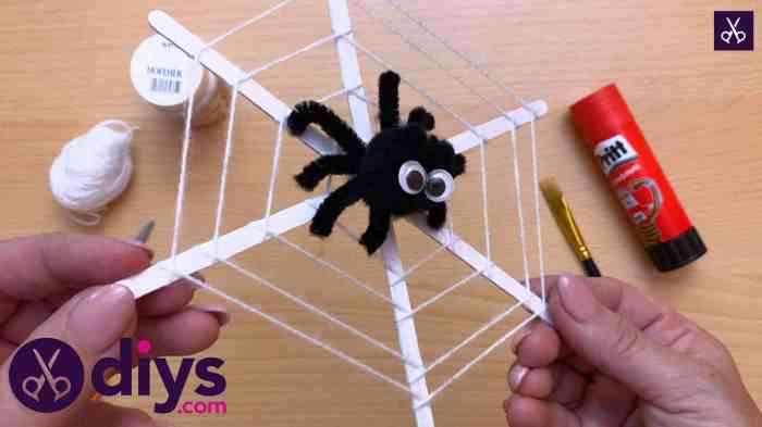 How to make a spider web halloween decoration