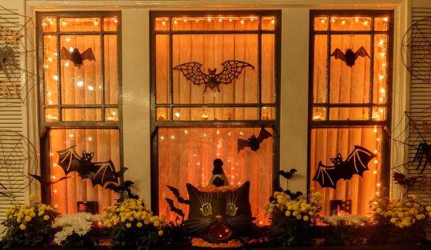 How to decorate your window for Halloween with spooky and creative ideas